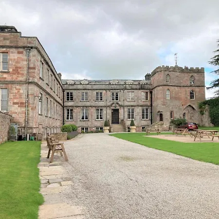 Дом отдыха Lavish Holiday In Near Wild Rose Park Appleby-in-Westmorland